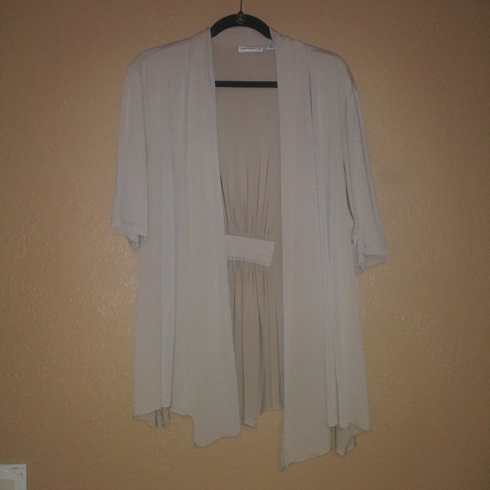 Beige cardigan 1X